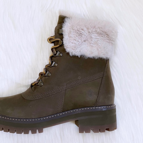 Timberland Women’s Courmayeur Valley 6” Waterproof Boots - Picture 7 of 8